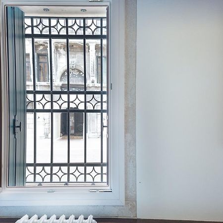 Ve.N.I.Ce Cera Casa Santo Stefano Apartment Venice Ngoại thất bức ảnh