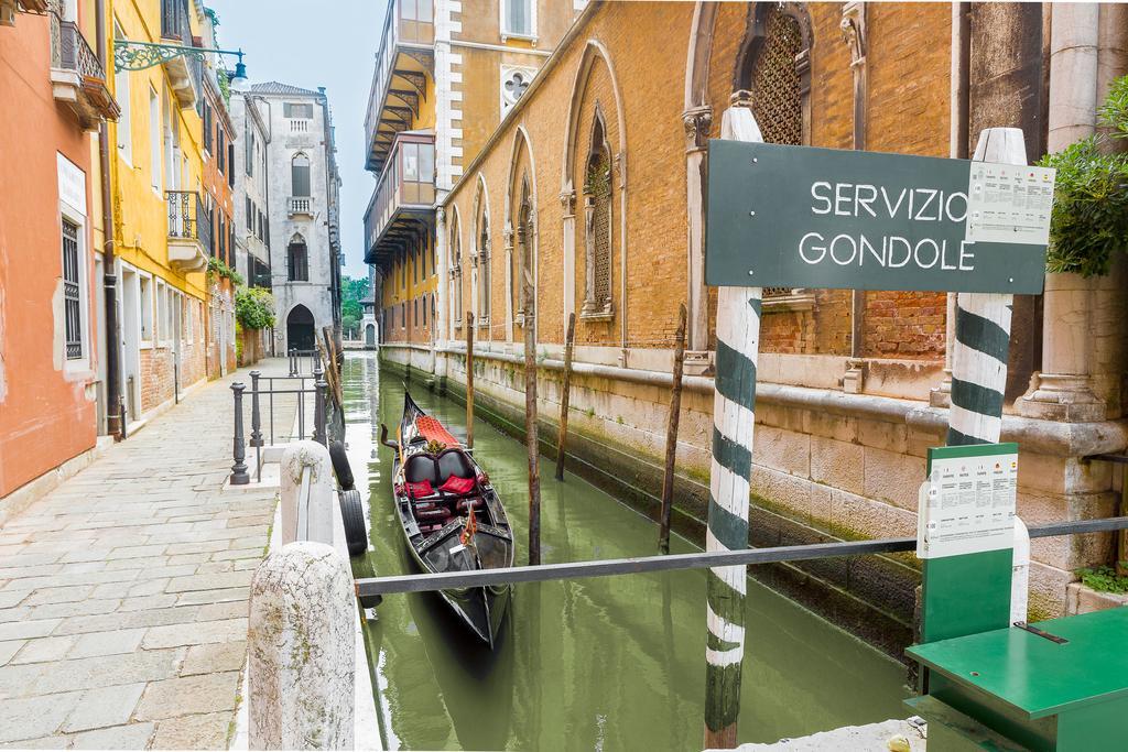 Ve.N.I.Ce Cera Casa Santo Stefano Apartment Venice Ngoại thất bức ảnh