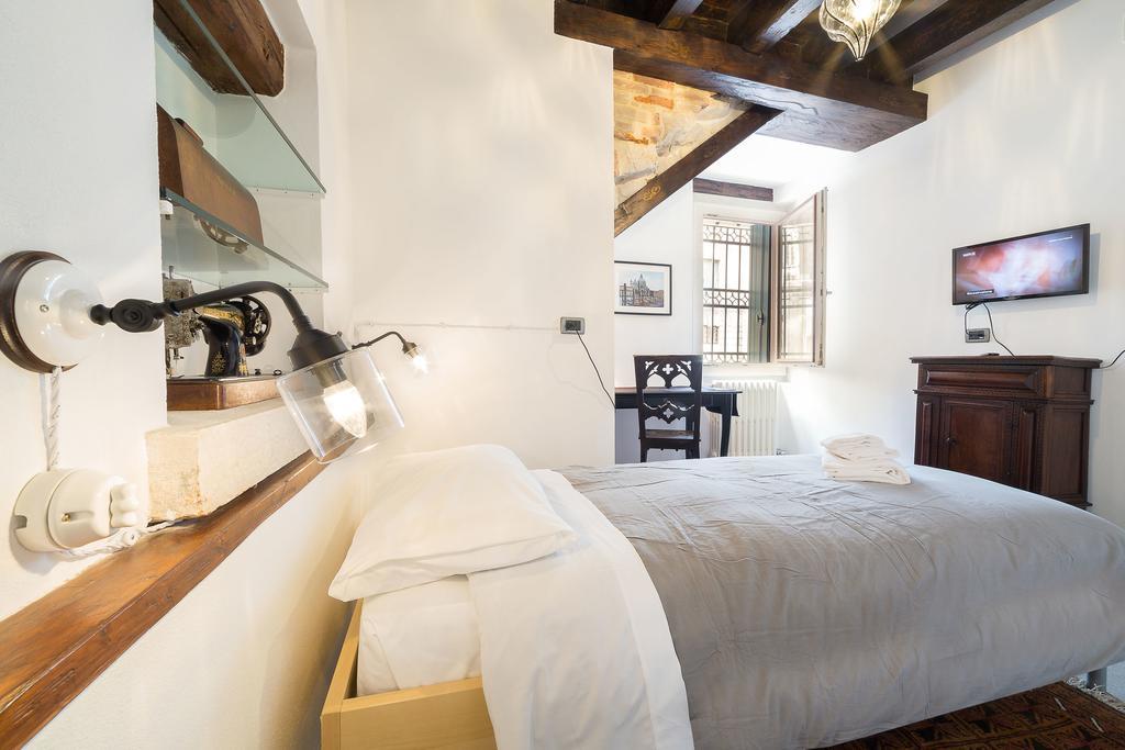 Ve.N.I.Ce Cera Casa Santo Stefano Apartment Venice Ngoại thất bức ảnh