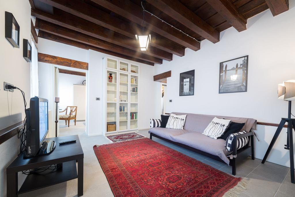 Ve.N.I.Ce Cera Casa Santo Stefano Apartment Venice Ngoại thất bức ảnh